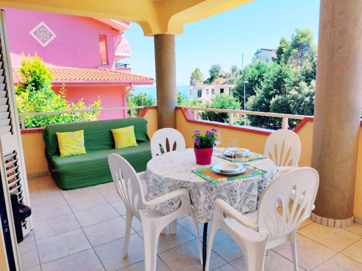 Villetta A Trebisacce Con Vista Mare Exteriör bild